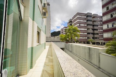 Apartamento para alugar com 192m², 3 quartos e 1 vagaVaranda externa 