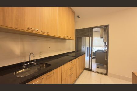 Apartamento à venda com 146m², 3 quartos e 2 vagas Apartamento à venda com 146m², 3 quartos e 2 vagasFoto 02