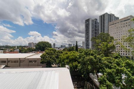 Vista da Varanda de apartamento para alugar com 2 quartos, 39m² em Lapa de Baixo, São Paulo
