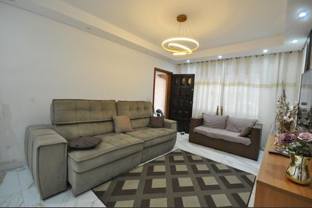 Sala de casa à venda com 3 quartos, 161m² em Parque Edu Chaves, São Paulo