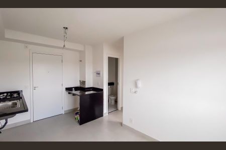 Sala de apartamento para alugar com 2 quartos, 32m² em Engenheiro Goulart, São Paulo