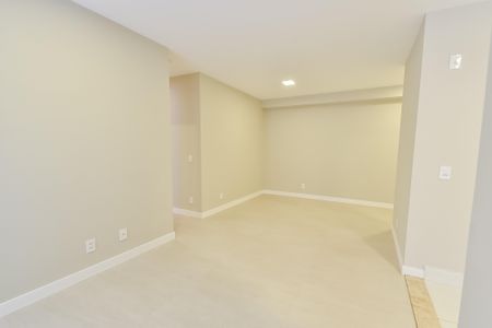 Sala de apartamento para alugar com 4 quartos, 109m² em Vila Mariana, São Paulo