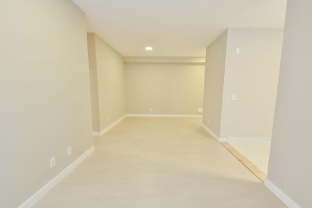 Apartamento à venda com 109m², 4 quartos e 2 vagasSala