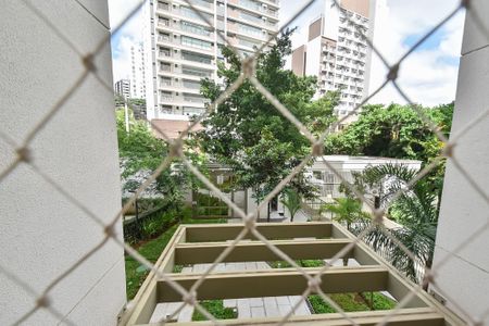 Apartamento à venda com 109m², 4 quartos e 2 vagasVista da suíte 1