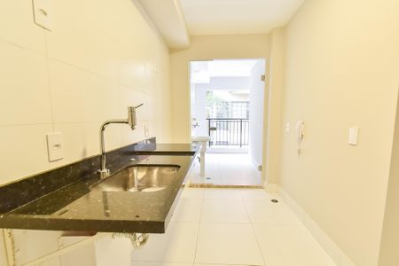 Apartamento à venda com 109m², 4 quartos e 2 vagasCozinha