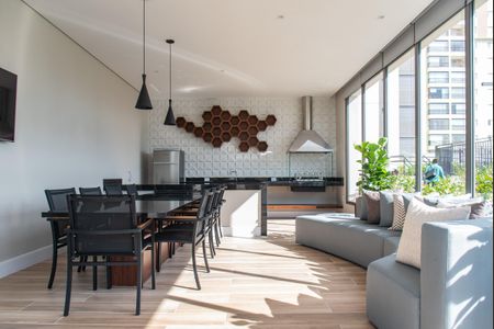 Apartamento à venda com 109m², 4 quartos e 2 vagasÁrea comum - Churrasqueira