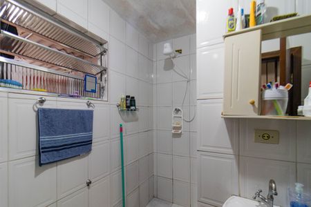 Casa à venda com 253m², 4 quartos e sem vagaBanheiro 2