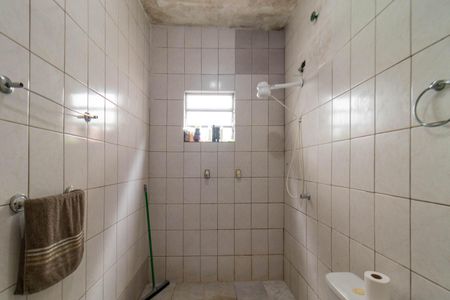 Casa à venda com 253m², 4 quartos e sem vagaBanheiro 1