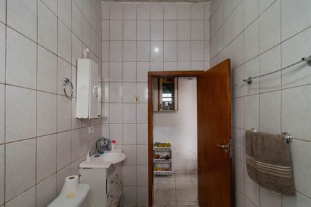 Casa à venda com 253m², 4 quartos e sem vagaBanheiro 1