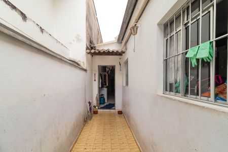 Casa à venda com 253m², 4 quartos e sem vagaÁrea externa