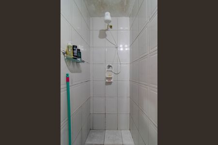 Casa à venda com 253m², 4 quartos e sem vagaBanheiro 2