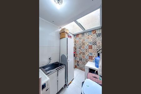 Casa de condomínio à venda com 141m², 3 quartos e 2 vagasÁrea de Serviço