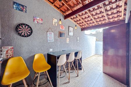 Casa de condomínio à venda com 141m², 3 quartos e 2 vagasÁrea gourmet