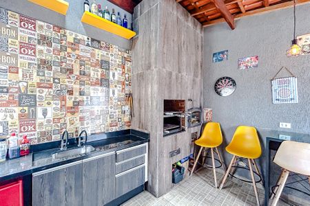 Casa de condomínio à venda com 141m², 3 quartos e 2 vagasÁrea gourmet
