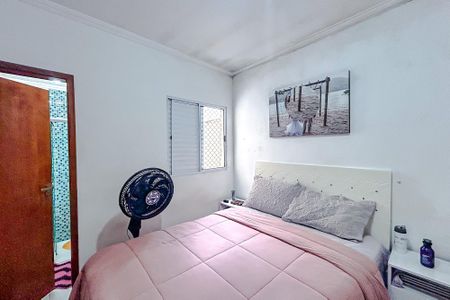 Casa de condomínio à venda com 141m², 3 quartos e 2 vagasSuíte