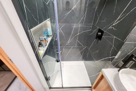 Apartamento à venda com 106m², 3 quartos e 2 vagasBanheiro da Suite 2 