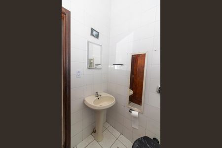 Casa de condomínio para alugar com 74m², 2 quartos e 1 vagaBanheiro Social