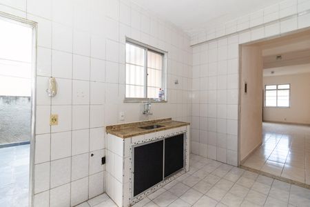 Casa de condomínio para alugar com 74m², 2 quartos e 1 vagaCozinha