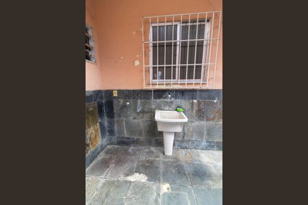 Casa de condomínio para alugar com 74m², 2 quartos e 1 vagaÁrea de Serviço