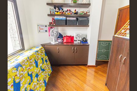 Apartamento à venda com 125m², 3 quartos e 2 vagas Apartamento à venda com 125m², 3 quartos e 2 vagasQuarto 2