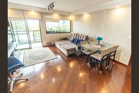 Apartamento à venda com 125m², 3 quartos e 2 vagas Apartamento à venda com 125m², 3 quartos e 2 vagasSala