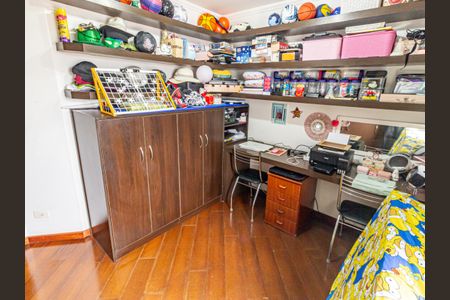 Apartamento à venda com 125m², 3 quartos e 2 vagas Apartamento à venda com 125m², 3 quartos e 2 vagasQuarto 2