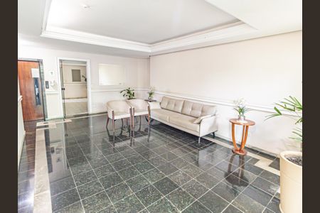 Apartamento à venda com 125m², 3 quartos e 2 vagas Apartamento à venda com 125m², 3 quartos e 2 vagasÁrea comum - Hall