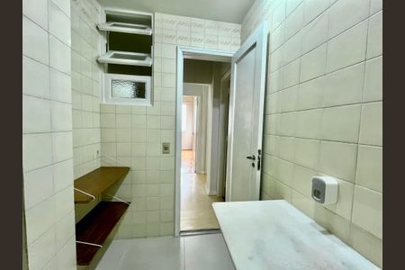 Apartamento para alugar com 126m², 3 quartos e 1 vagaBanheiro 