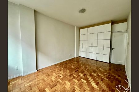 Apartamento para alugar com 126m², 3 quartos e 1 vagaQuarto 2