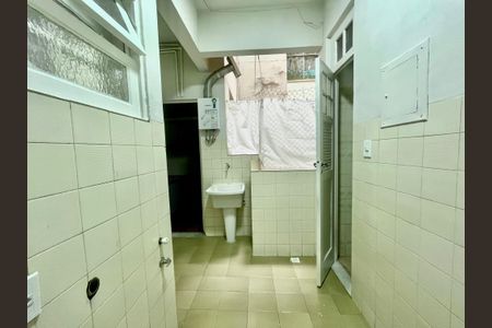 Apartamento para alugar com 126m², 3 quartos e 1 vagaÁrea de Serviço