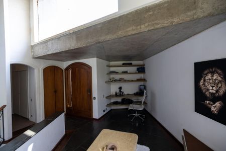 Casa de condomínio para alugar com 330m², 4 quartos e 4 vagasHall 