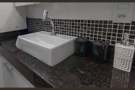 Apartamento à venda com 72m², 2 quartos e 1 vagaBanheiro