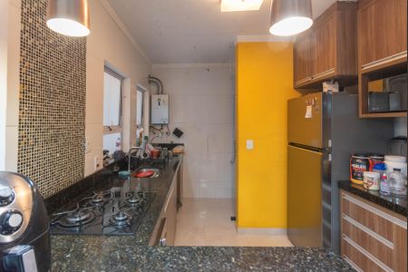 Apartamento à venda com 72m², 2 quartos e 1 vagaCozinha