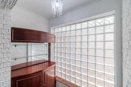 Casa para alugar com 600m², 3 quartos e 3 vagasSala