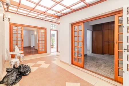 Casa para alugar com 600m², 3 quartos e 3 vagasQuintal