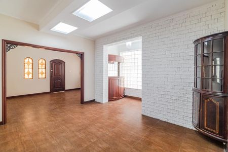 Sala de casa para alugar com 3 quartos, 600m² em Pinheiros, São Paulo