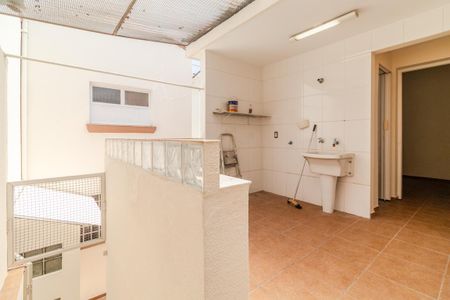 Casa para alugar com 600m², 3 quartos e 3 vagasÁrea de Serviço