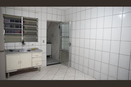 Cozinha de casa para alugar com 1 quarto, 49m² em Vila Marilda, Guarulhos