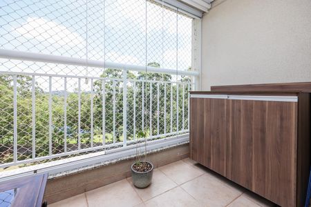 Varanda da Sala de apartamento para alugar com 3 quartos, 70m² em Jardim Maria Rosa, Taboão da Serra