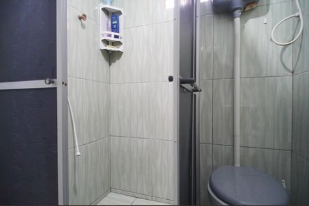 Casa à venda com 100m², 2 quartos e sem vagaBanheiro da Suíte