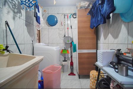 Casa à venda com 100m², 2 quartos e sem vagaÁrea de Serviço