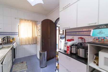 Casa à venda com 315m², 4 quartos e 4 vagasCozinha