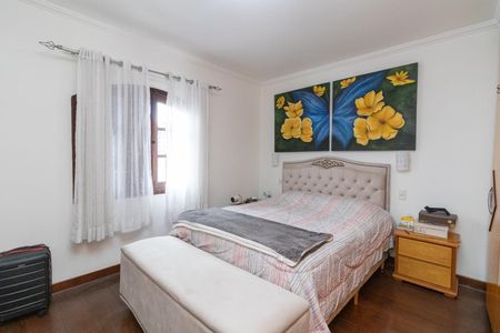 Casa à venda com 315m², 4 quartos e 4 vagasSuíte 3