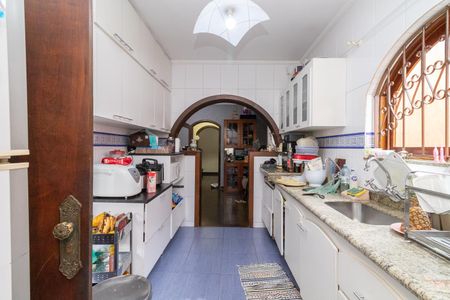 Casa à venda com 315m², 4 quartos e 4 vagasCozinha