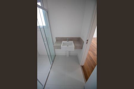 Apartamento para alugar com 84m², 2 quartos e 2 vagasBANHEIRO DA SUITE 2