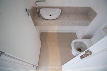 Apartamento para alugar com 84m², 2 quartos e 2 vagasLAVABO