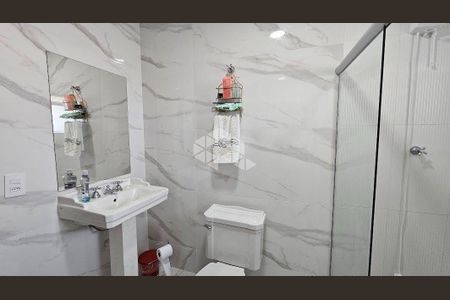 Casa à venda com 3 quartos, 217m² em Vila Picinin, São Paulo