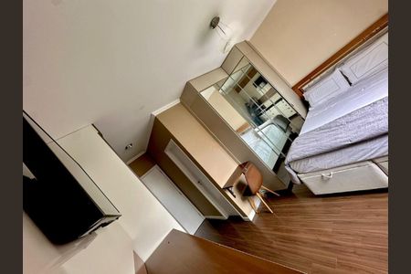 Apartamento à venda com 3 quartos, 104m² em Parque Reboucas, São Paulo
