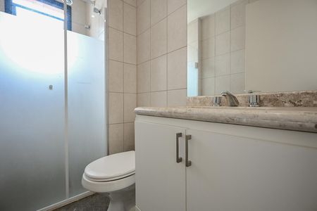 Apartamento para alugar com 160m², 3 quartos e 4 vagasBanheiro Suíte 2