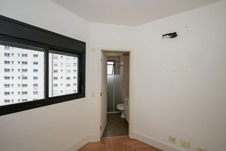 Apartamento para alugar com 160m², 3 quartos e 4 vagasSuíte 2